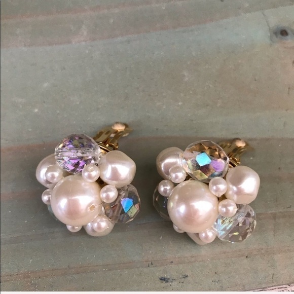 VINTAGE Pearl/CZ Clip On Earrings 2 Set Bundle - Picture 6 of 8